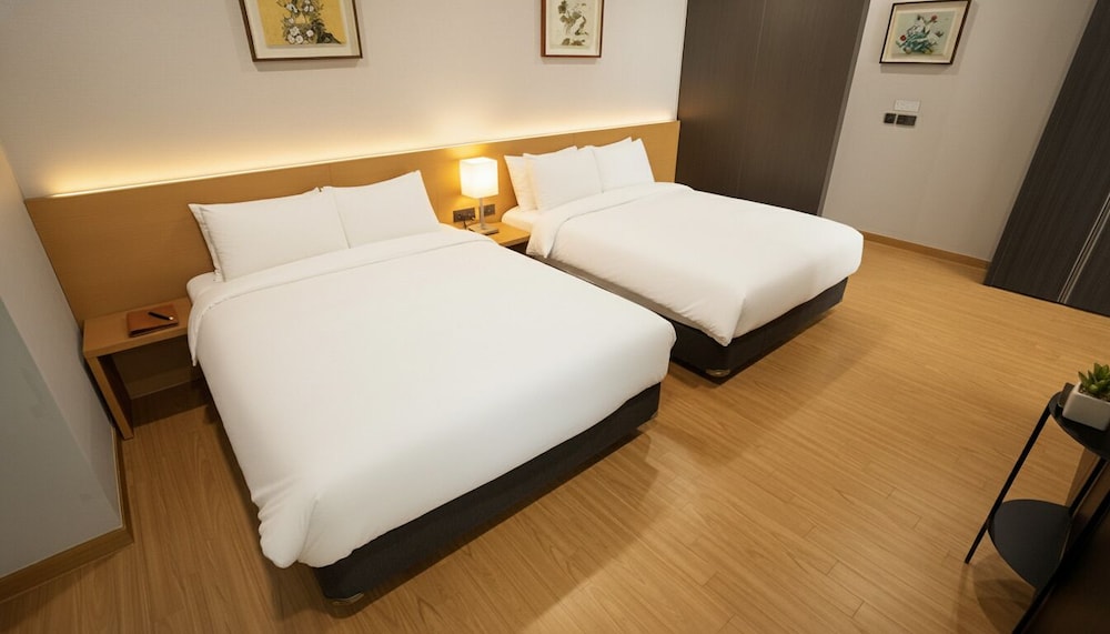 Presidential, Ocean, Suite, 2 Double Beds