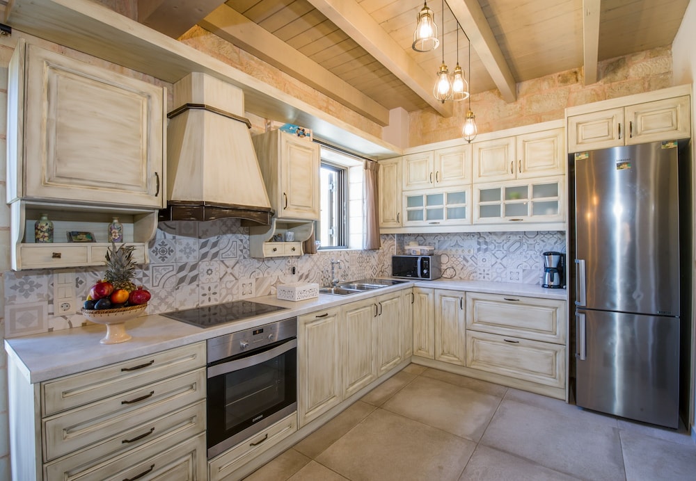 Sirocos Villas 31/50