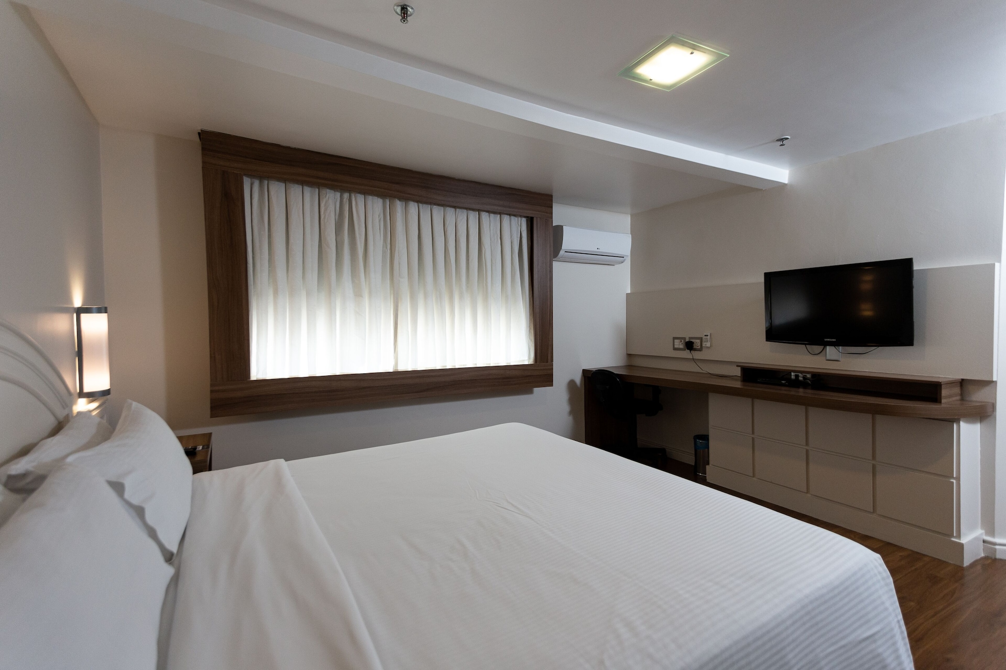 CLASSIC, DOUBLE BED