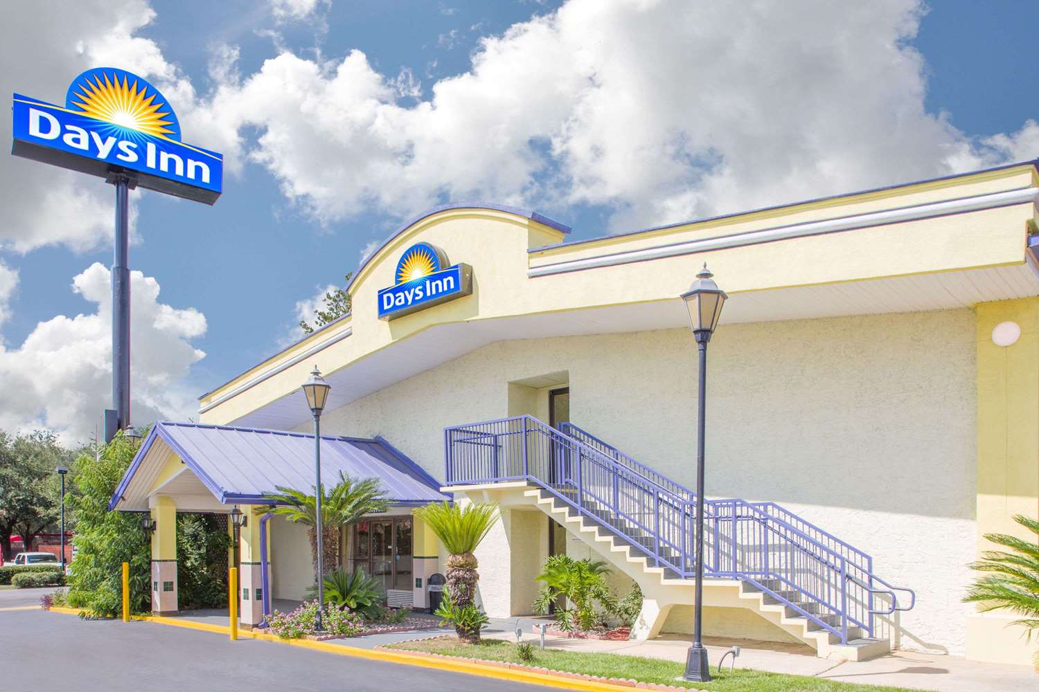 Days Inn By Wyndham Tallahassee University Center 1/8