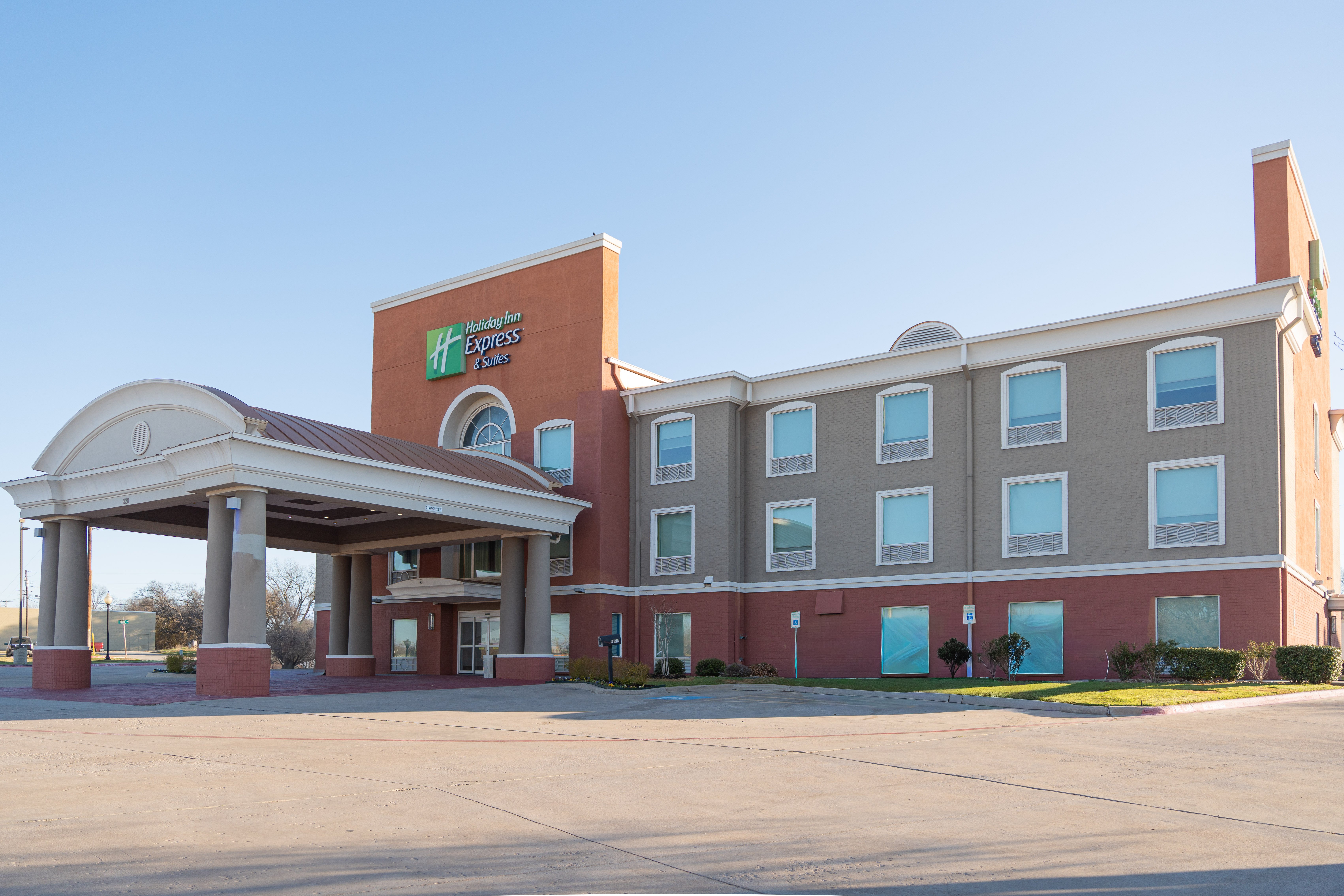 Holiday Inn Express Hotel Suites Gainesville 3/64