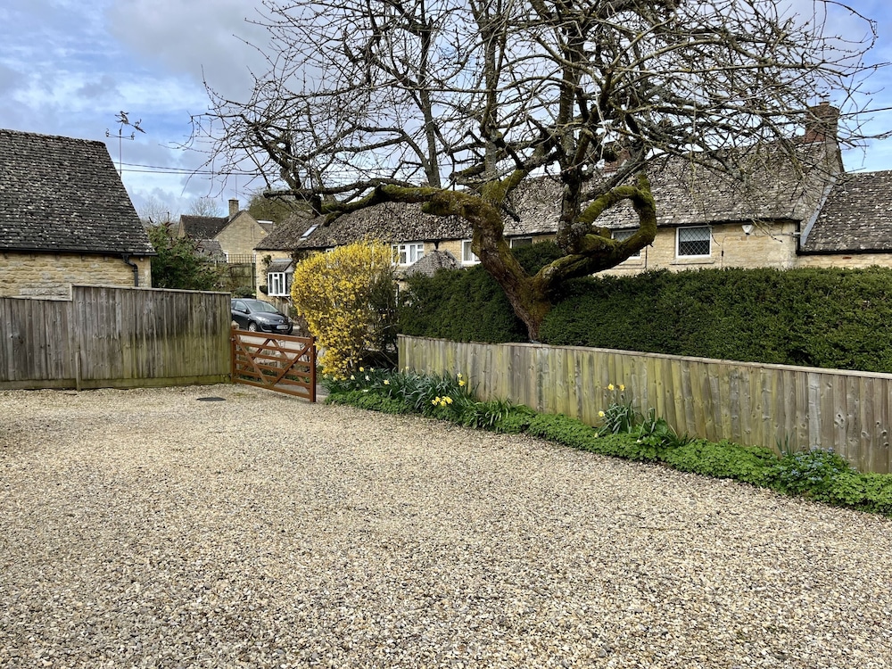 Cherry Tree Cottage 29/38