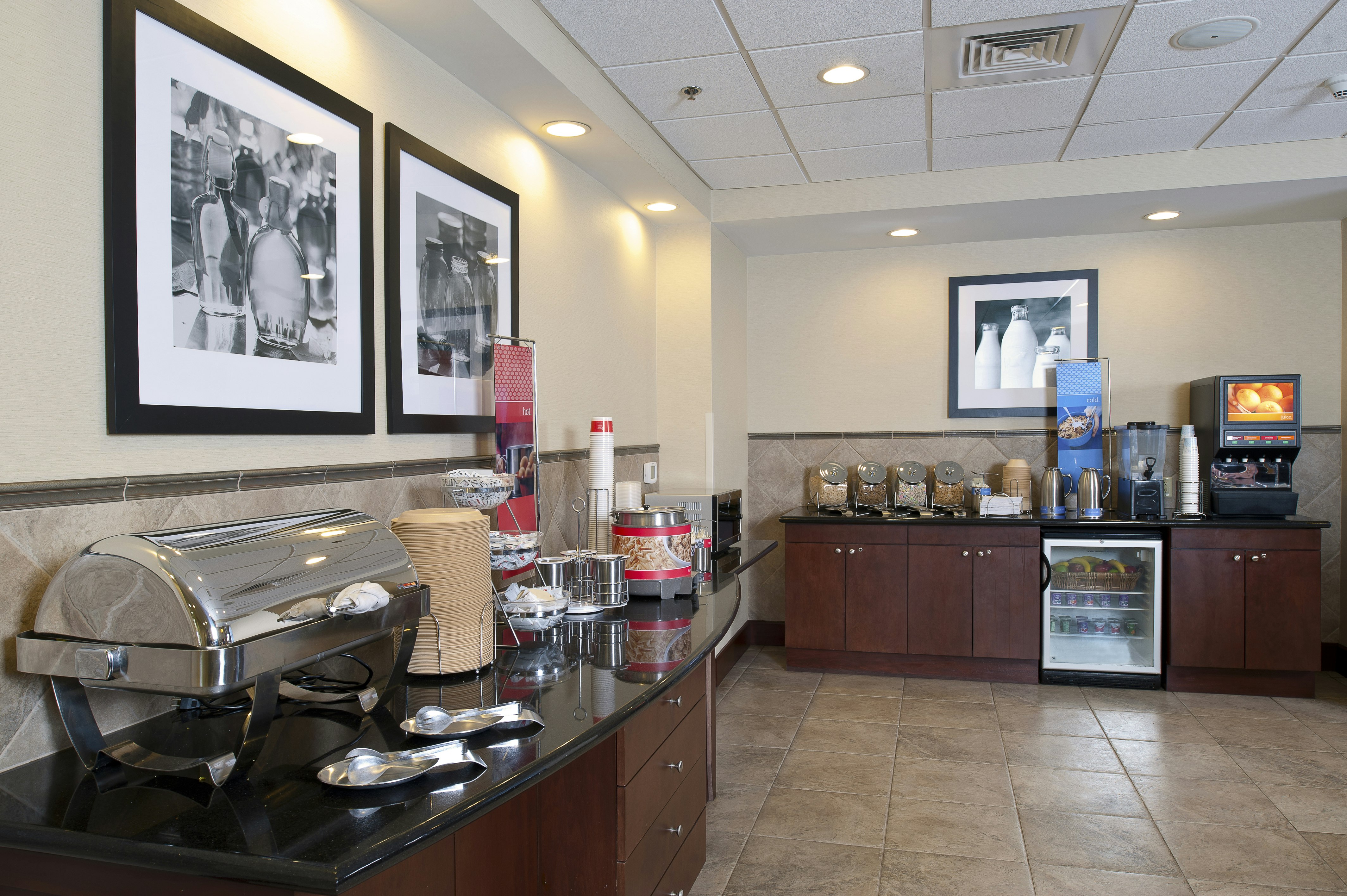 Hampton Inn and Suites Prescott Valley 61/68