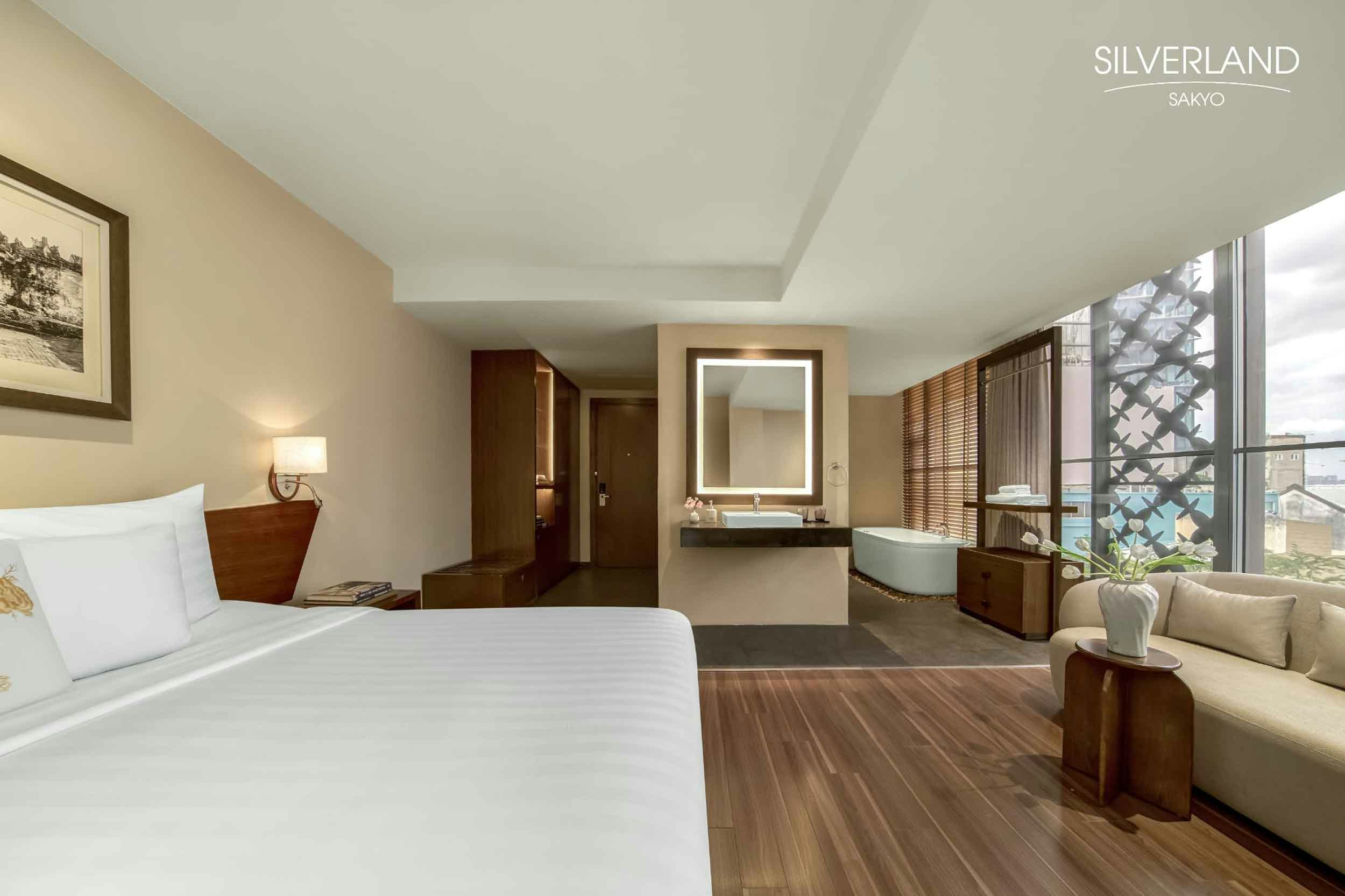 Silverland Sakyo Hotel 16/82