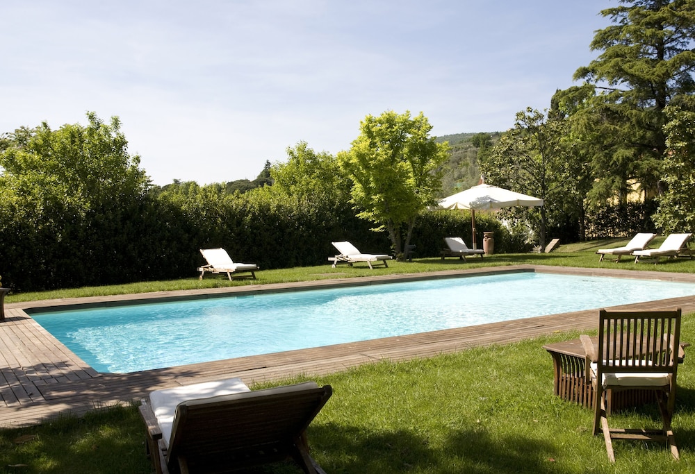 Villa Cassia di Baccano 39/50