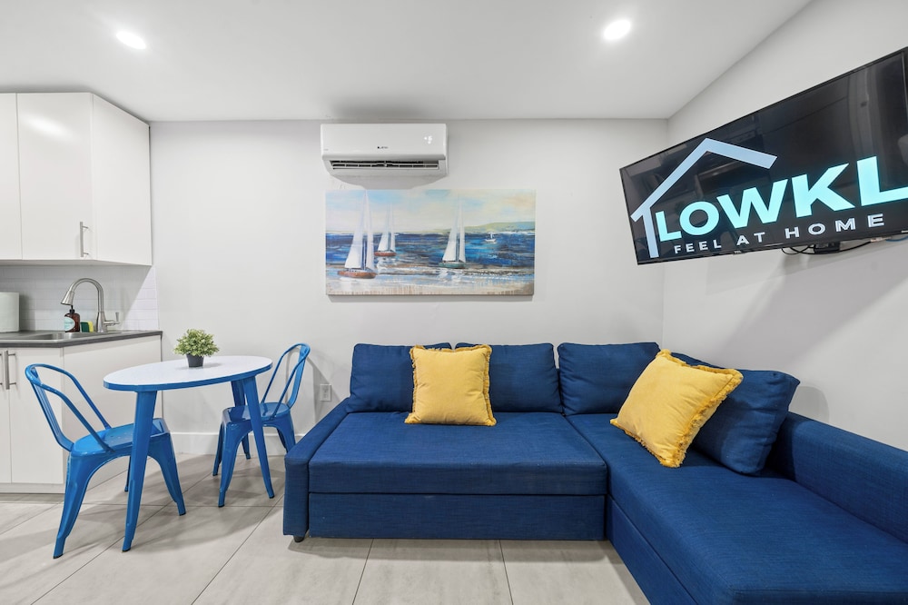 The Bridge at Cordova Boutique Hotel and Hostel 28/51