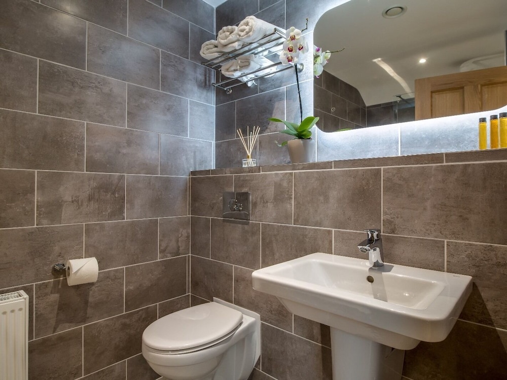 Kingstons Boutique Townhouse 30/39