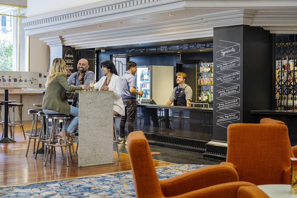 Hotel Grand Chancellor Adelaide 55/67