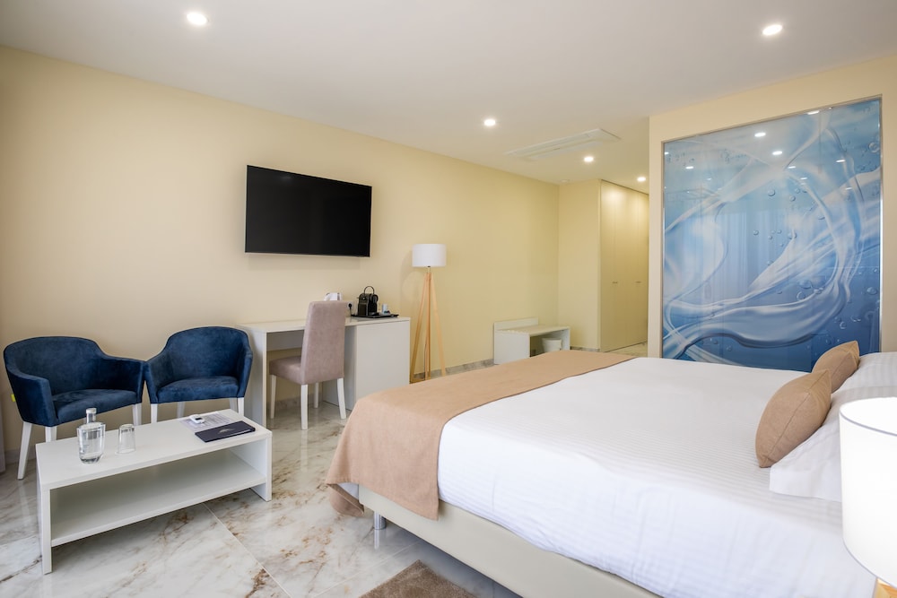 Lagos Atlantic Hotel 14/50