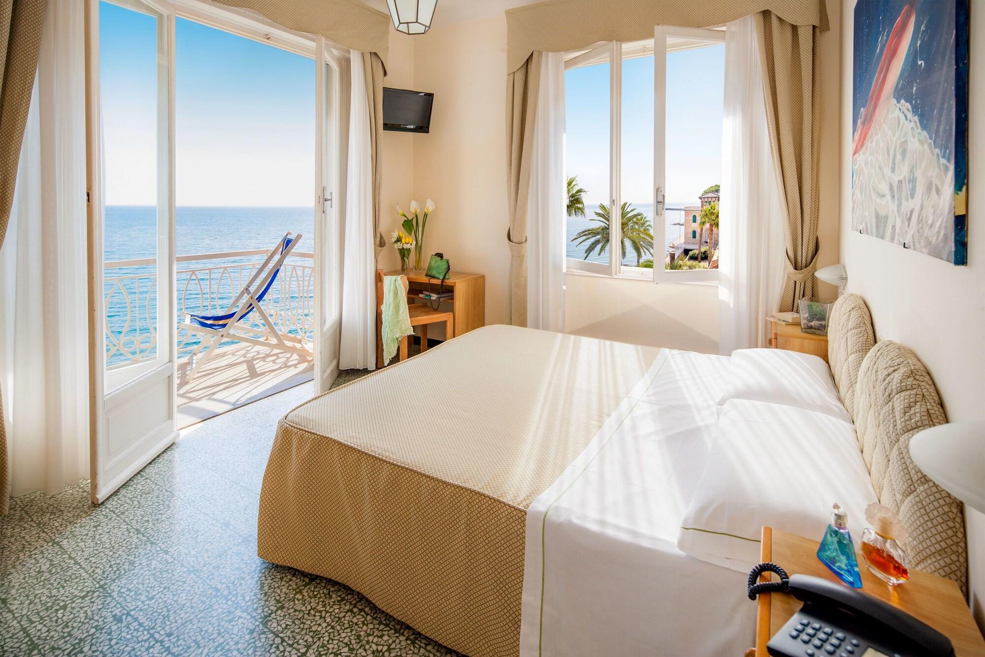 Hotel Golfo E Palme 17/50