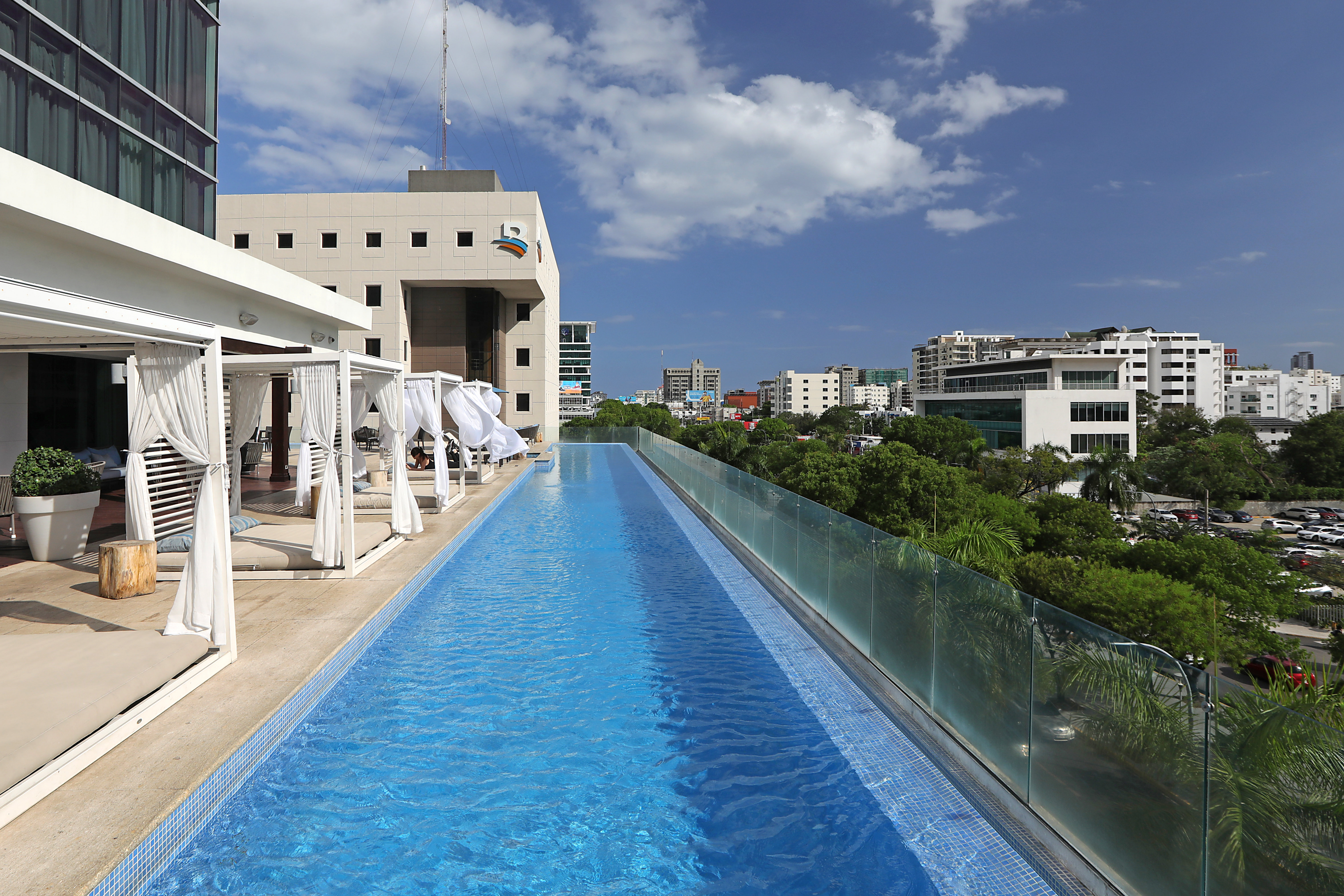Intercontinental Real Santo Domingo 77/81