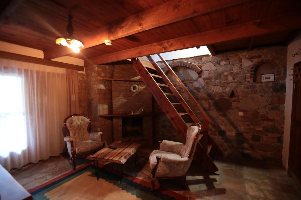 Kayserkaya Cottages & Camping 30/50