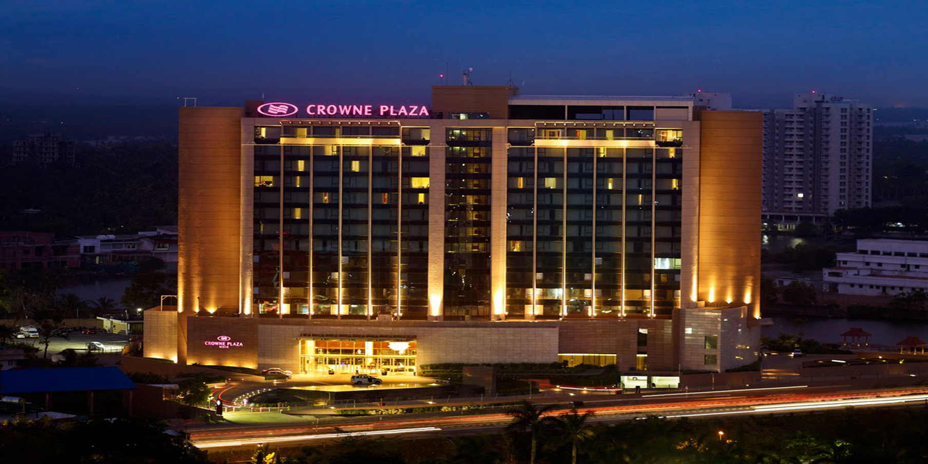 CROWNE PLAZA KOCHI 4/77