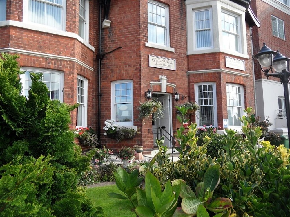 Glenora Guest House 32/57