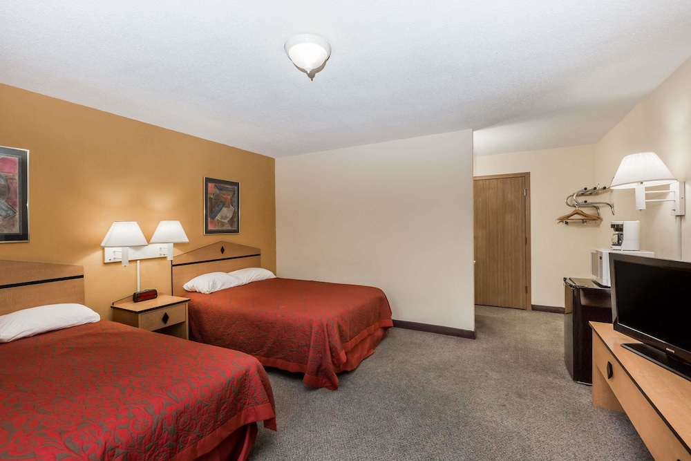Days Inn by Wyndham Atlantic 8/17