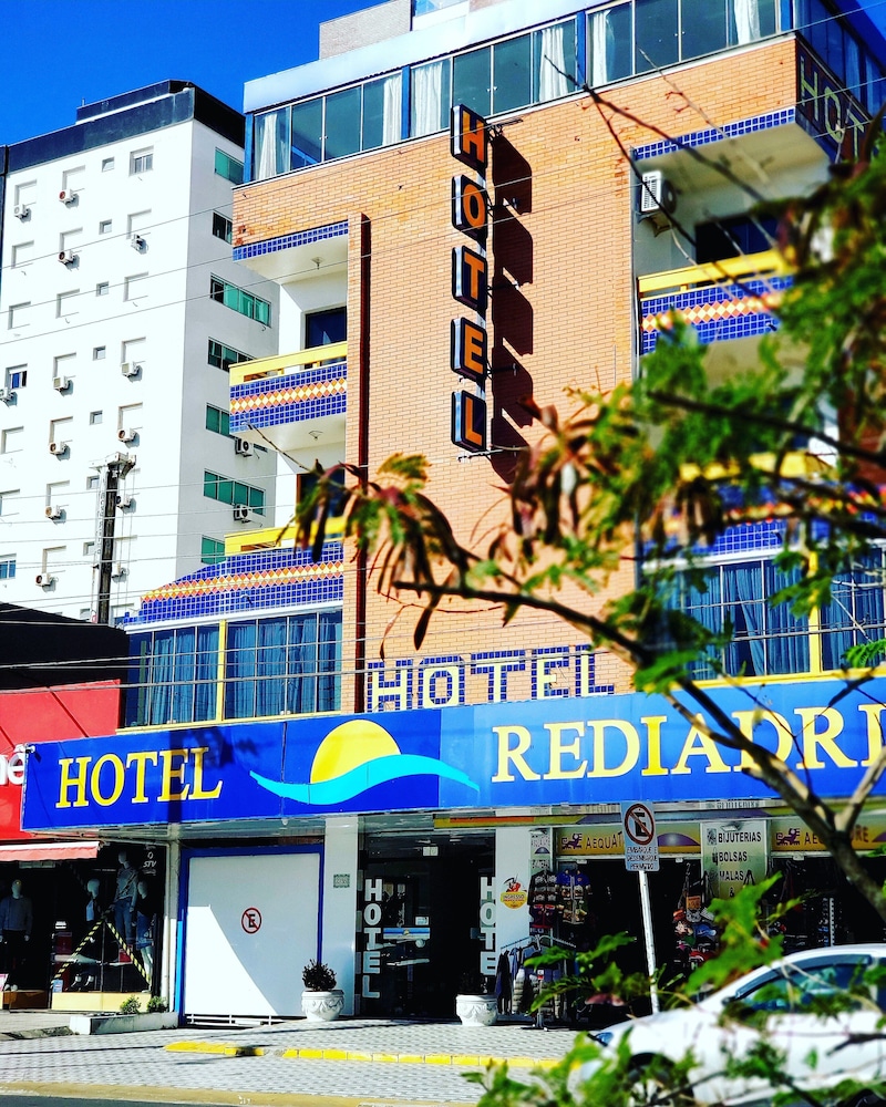 Hotel Rediadri 3/50