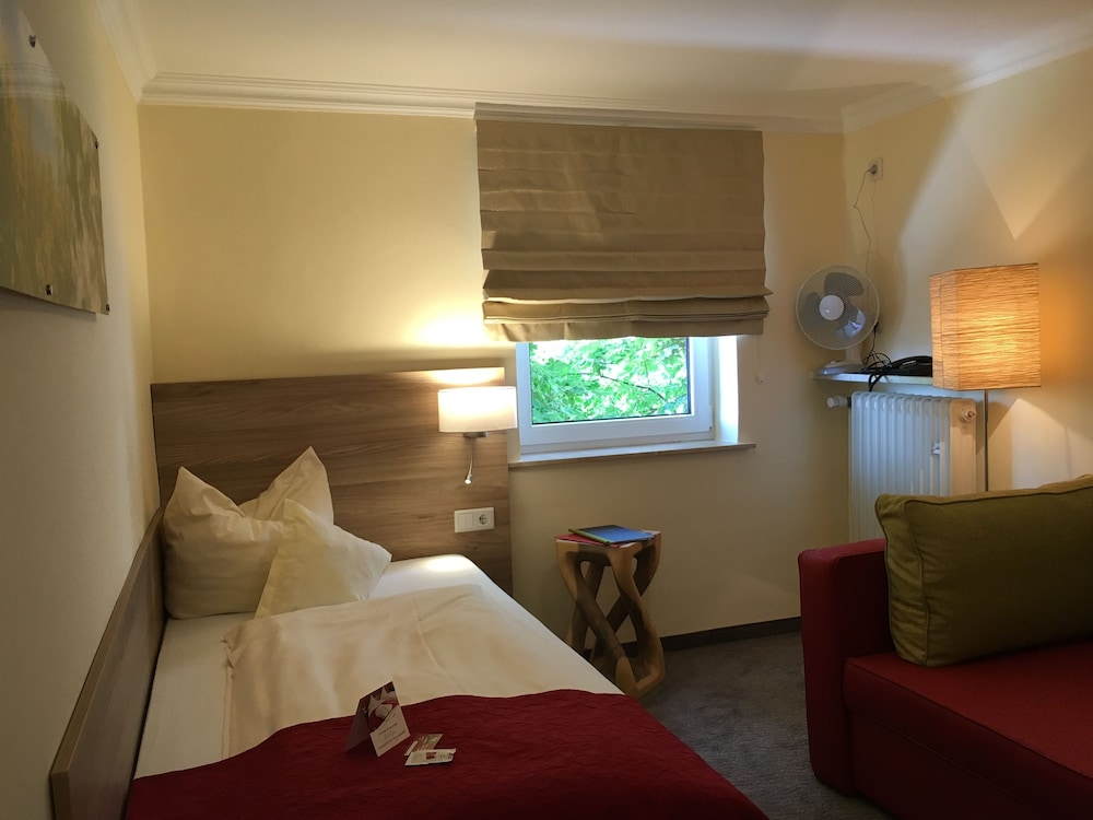 AKZENT Hotel Murrer 20/63