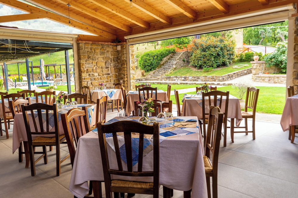Le Querce Farmhouse 34/48