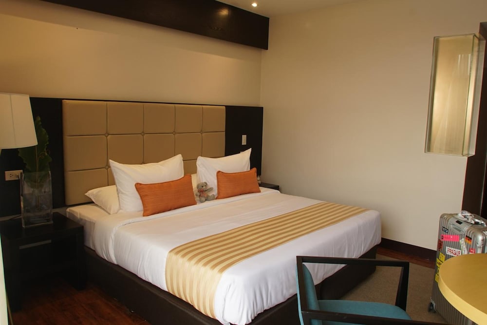 Hotel Oazis Butuan 7/32