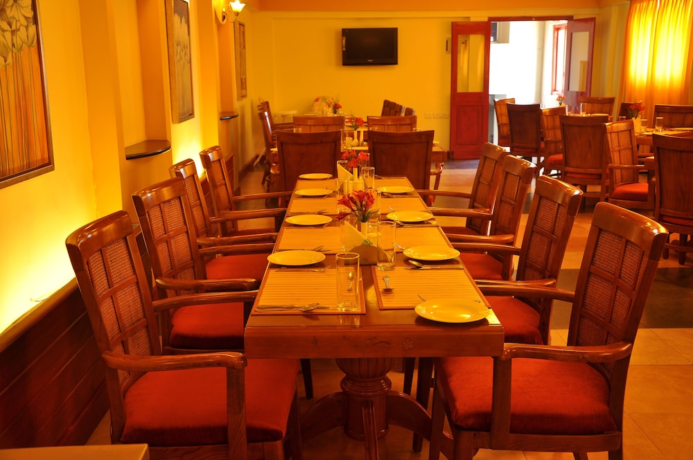 QUALITY INN SABARI RESORT 57/67