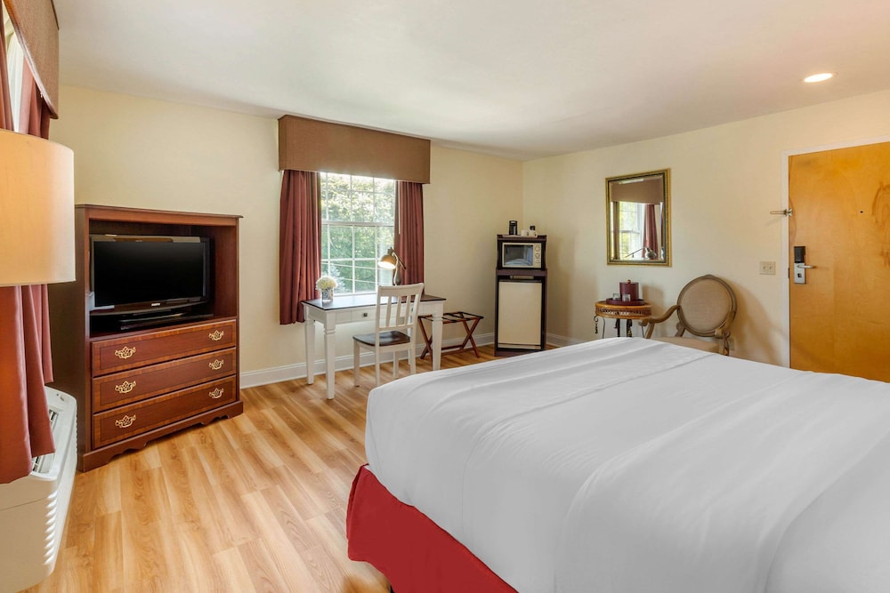 The Carriage House Inn Newport 15/44