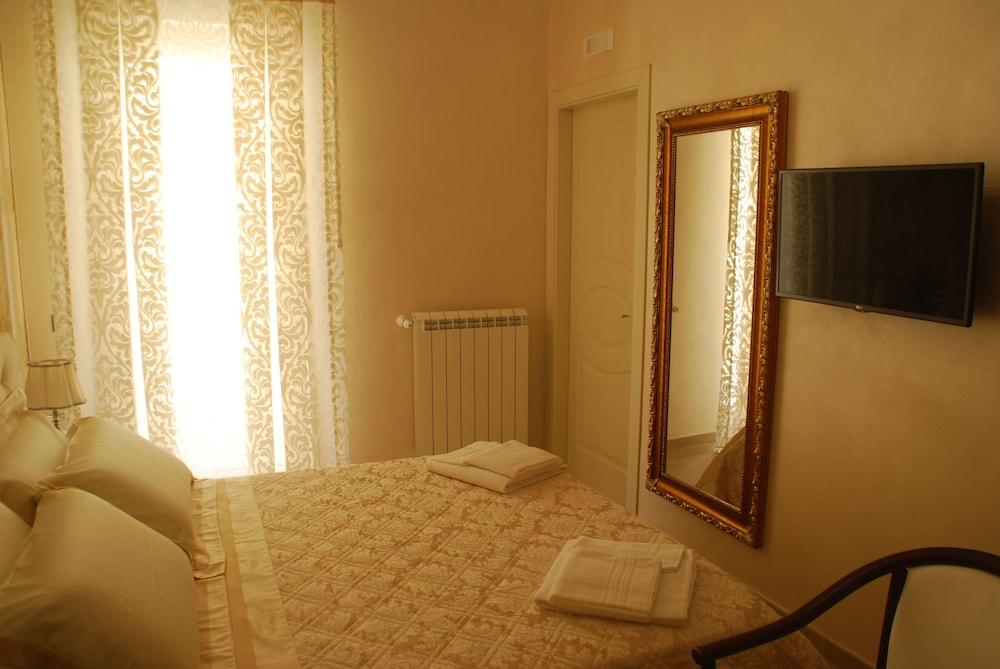 Daphnae House 19/43