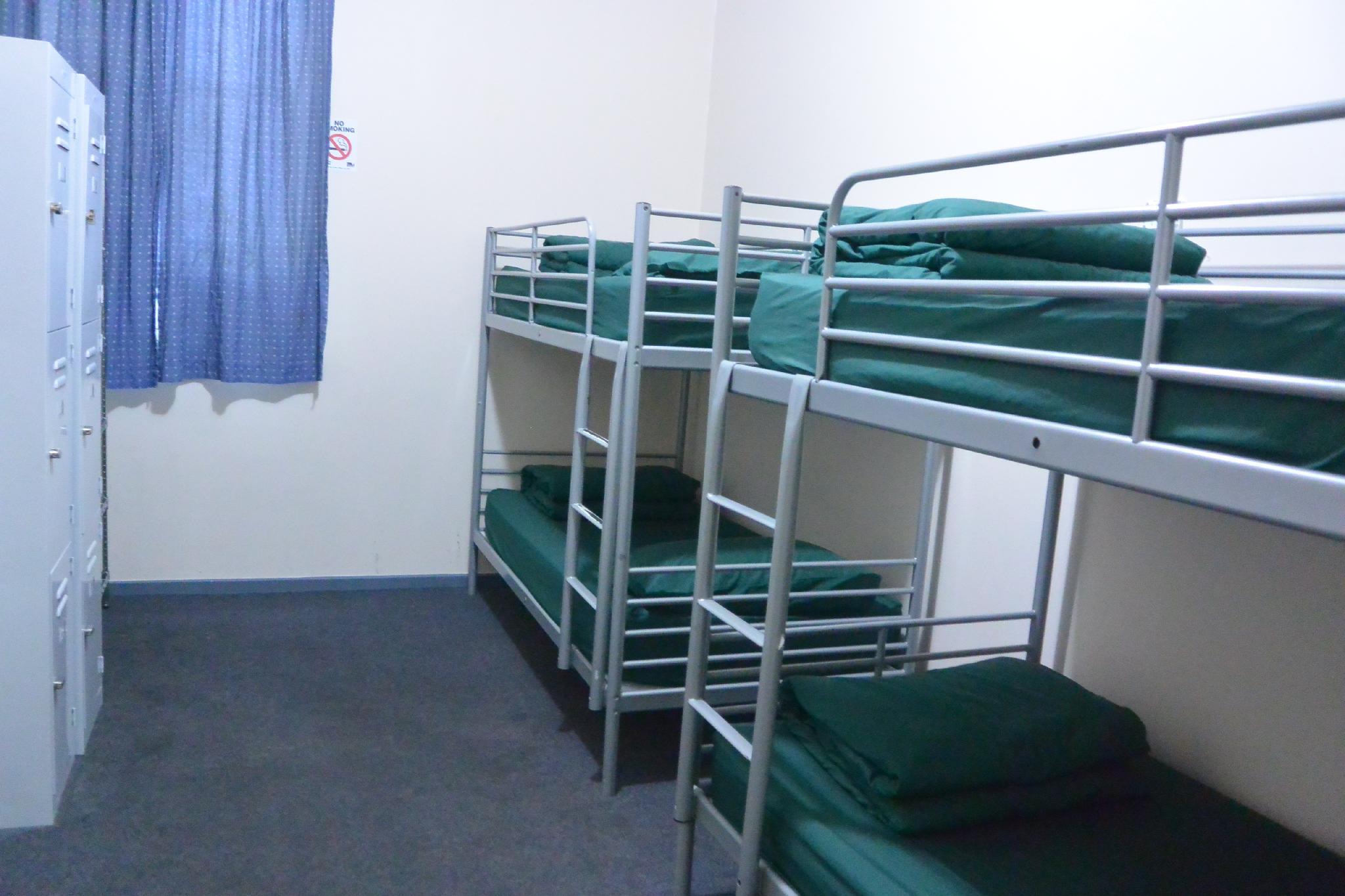 FEMALE DORM, 8 BEDS