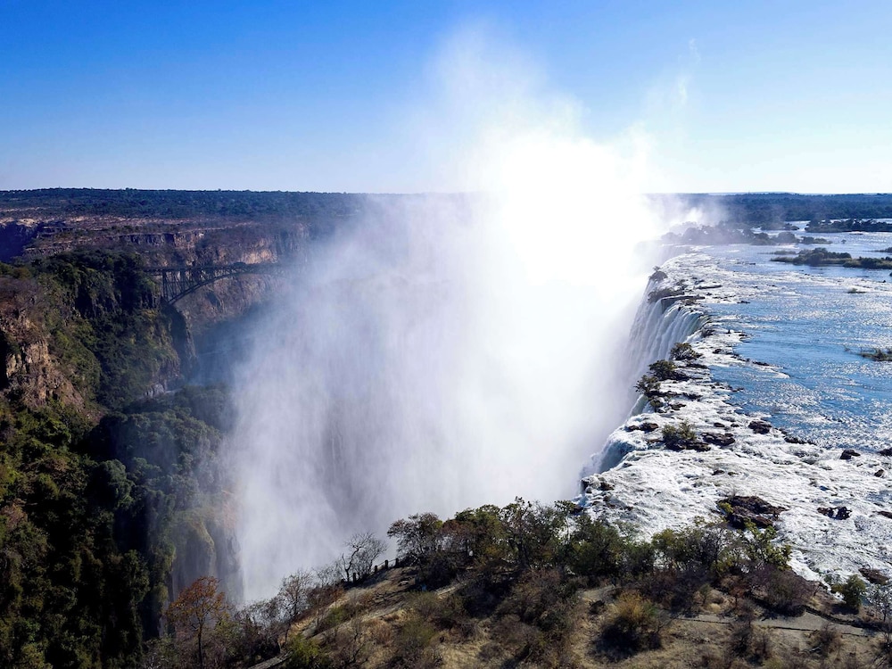 THE ROYAL LIVINGSTONE VICTORIA FALLS ZAMBIA HOTEL BY ANANTARA 35/50