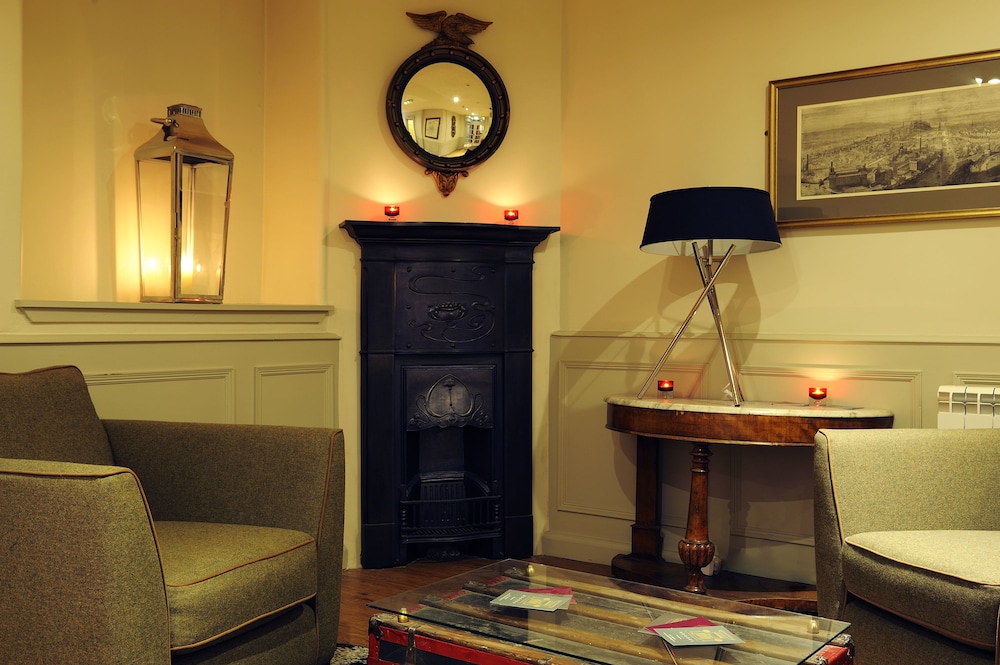Brooks Hotel Edinburgh 57/62