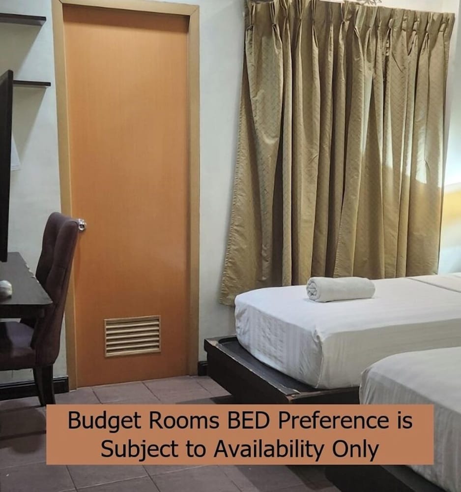 Lorenzzo Suites Hotel 17/24
