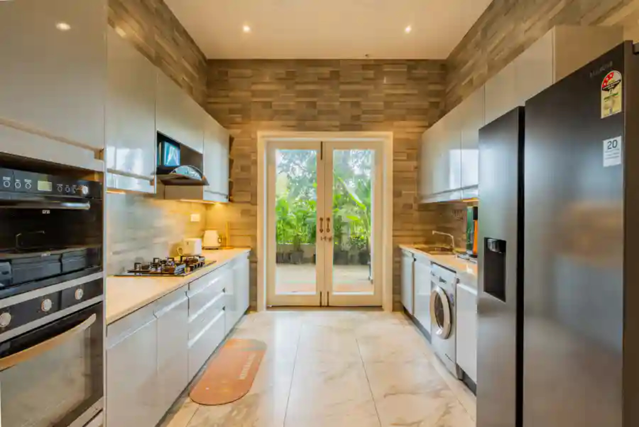 Lobby at ELIVAAS Casa Ritzy 5-BHK Villa With Private Pool & Lift Near Popular Beaches, CANDOLIM