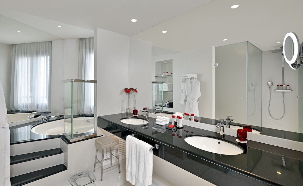 Hotel Victoria Gran Melia 69/69