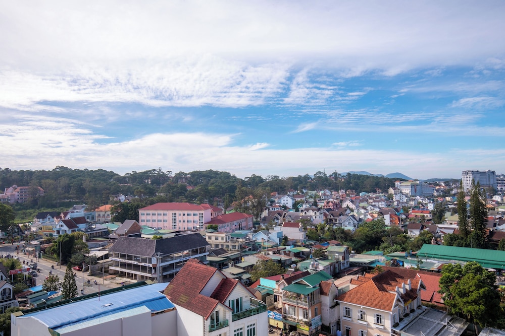 La Sapinette Hotel Dalat 48/50