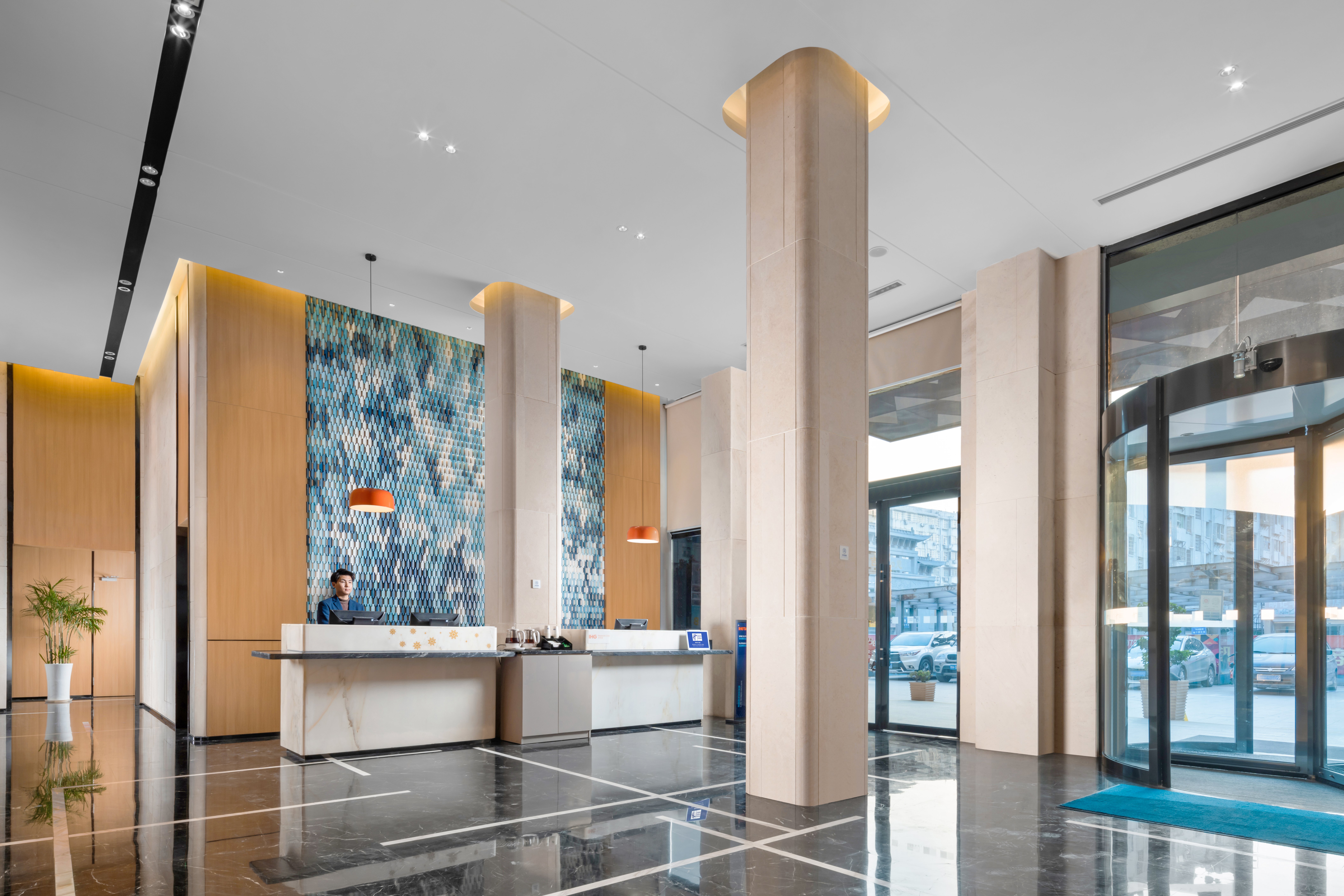 Holiday Inn Express Jingdezhen Taoxichuan 7/45