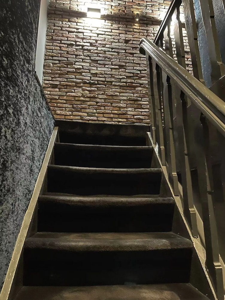 ホテル フランク シンス 1666(旧 ホテル ルドルフ) 写真1