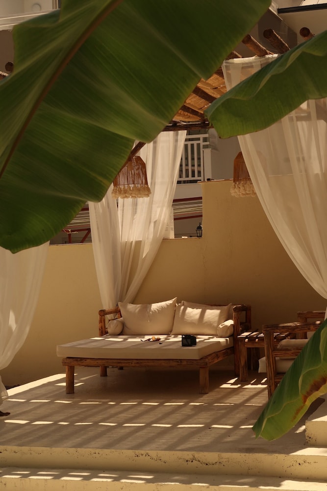 DOCS HOTEL KEMER 52/58