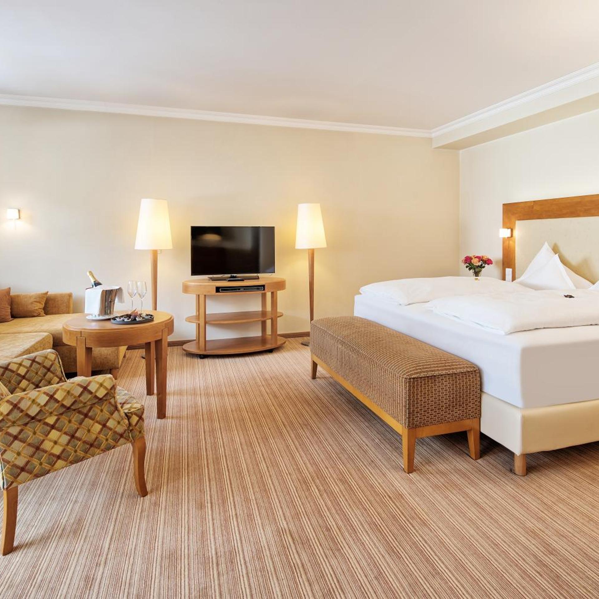 جناح جونيور بشرفة، Thermenhotel Ronacher Superior 3/10