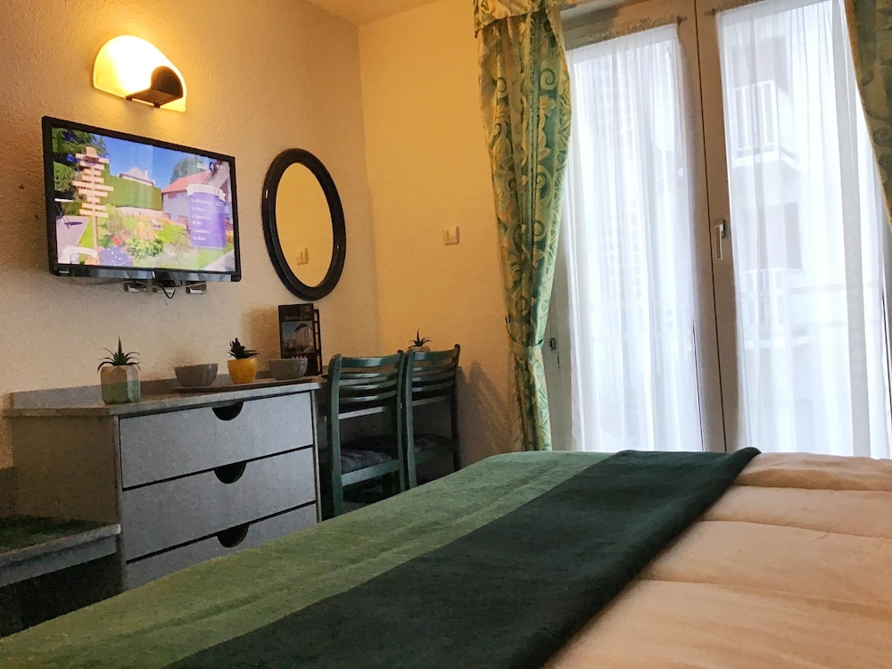 Hotel Christ Roi 31/64