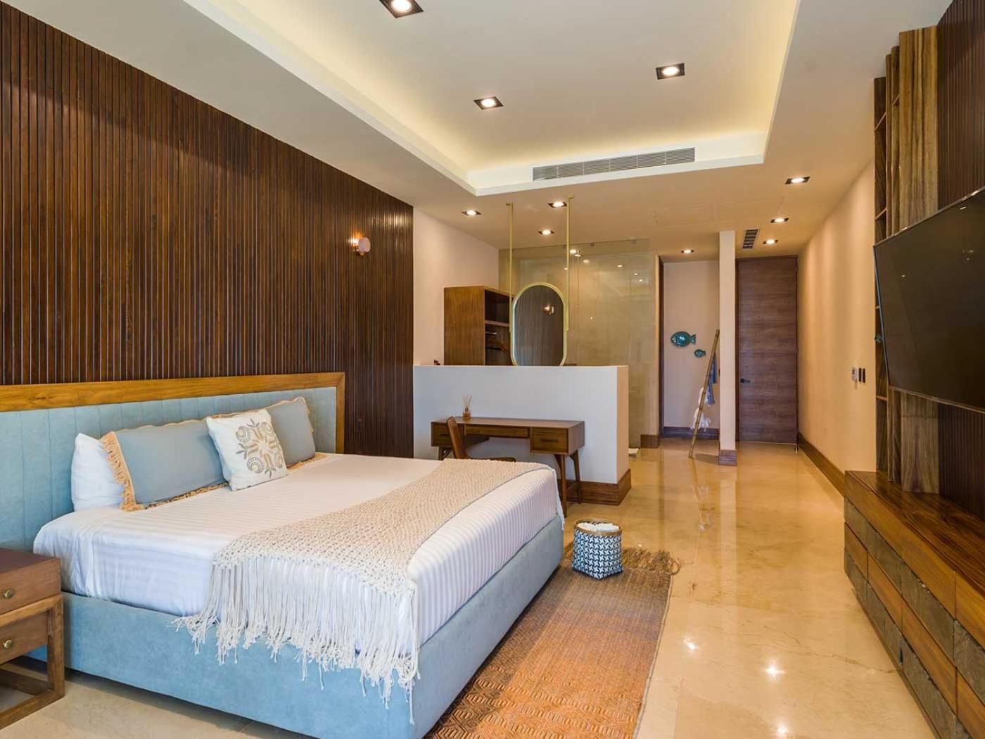 Villa, Beach Front
