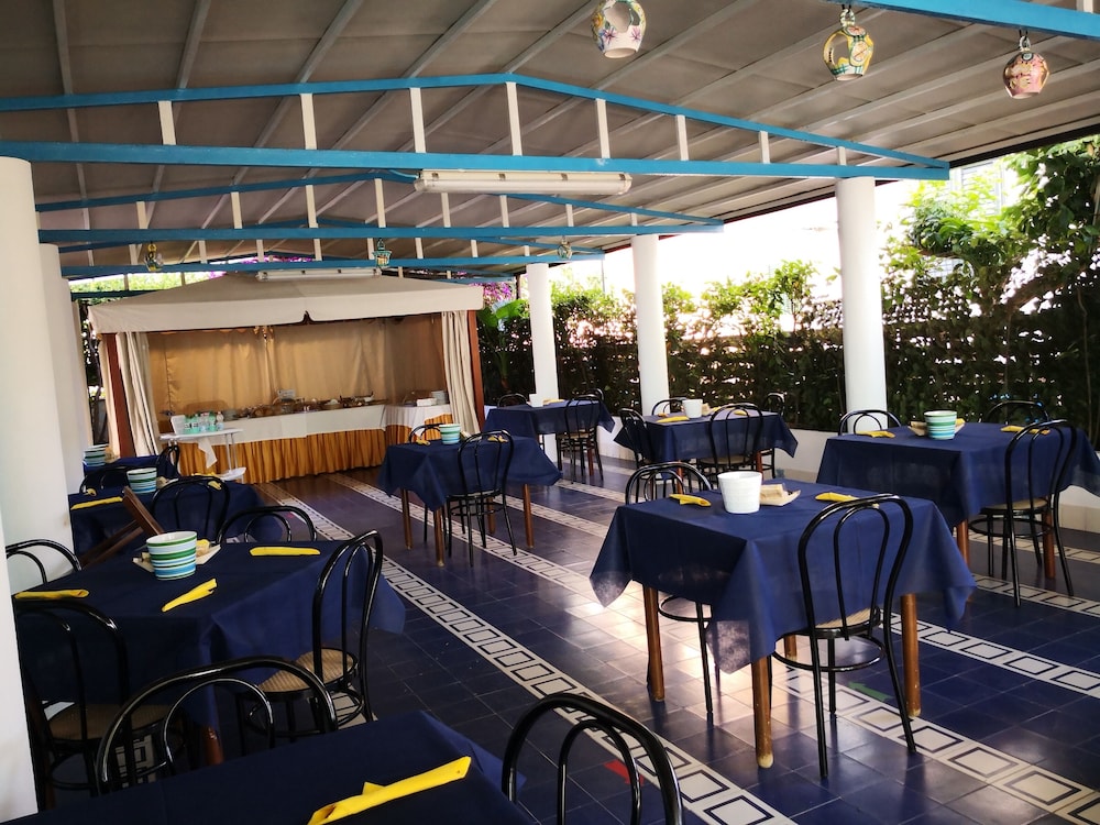 Hotel Venere 24/36