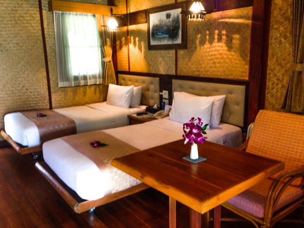 SUNSET VILLAGE BEACH RESORT 27/50