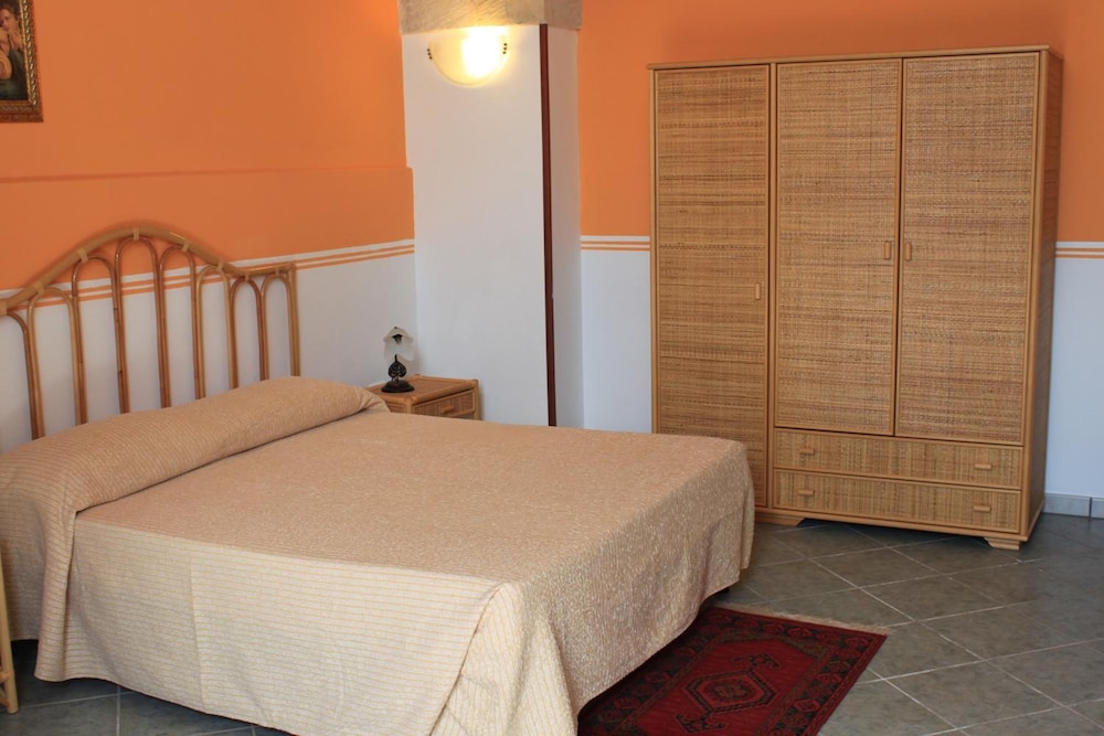 Villa Papaleo 9/50