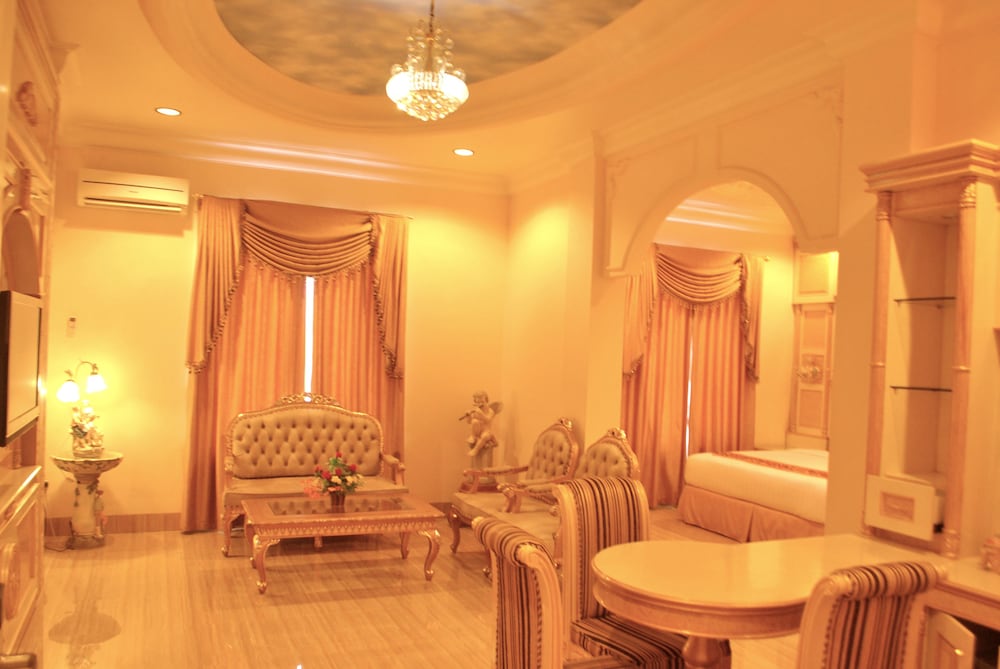 Grand Town Hotel Makassar 28/35