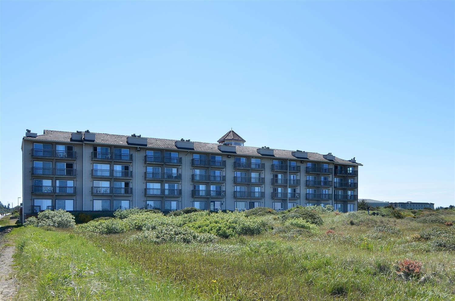 Lighthouse Suites Inn 2/22