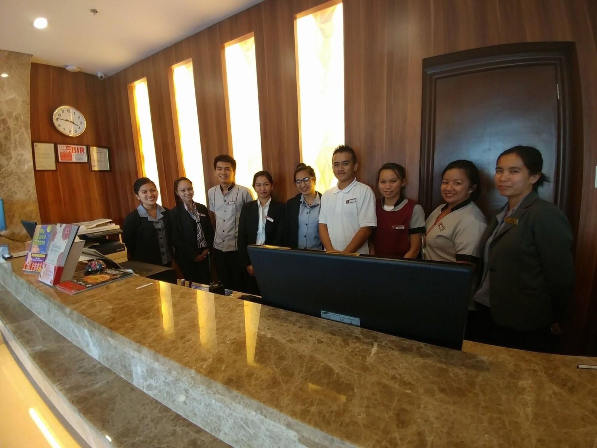 V Hotel And Apartel 6/28