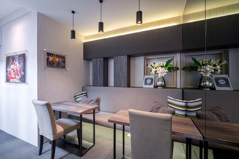 CUBE Family Boutique Capsule Hotel at Chinatown 53/66
