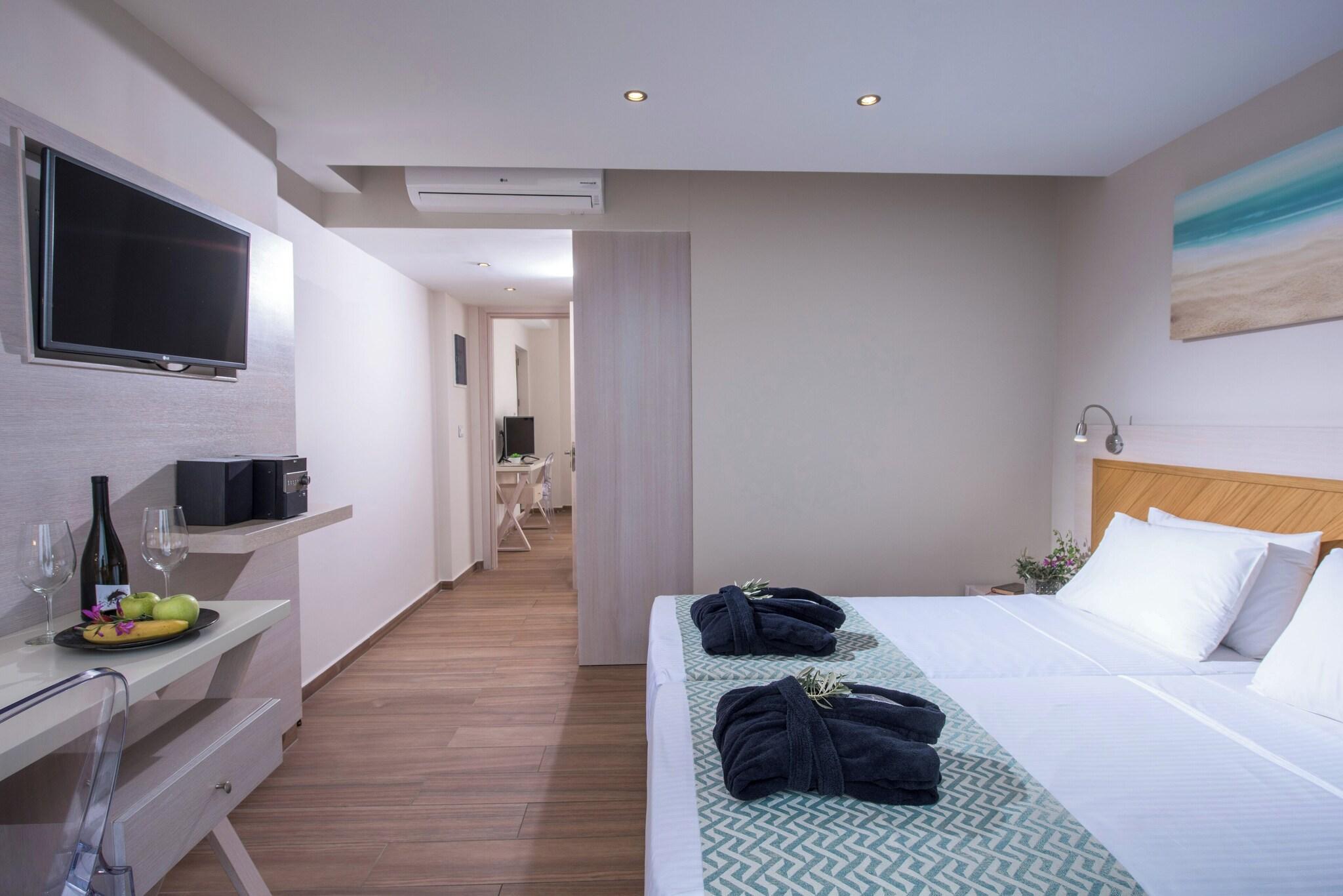 Suite, Sea View