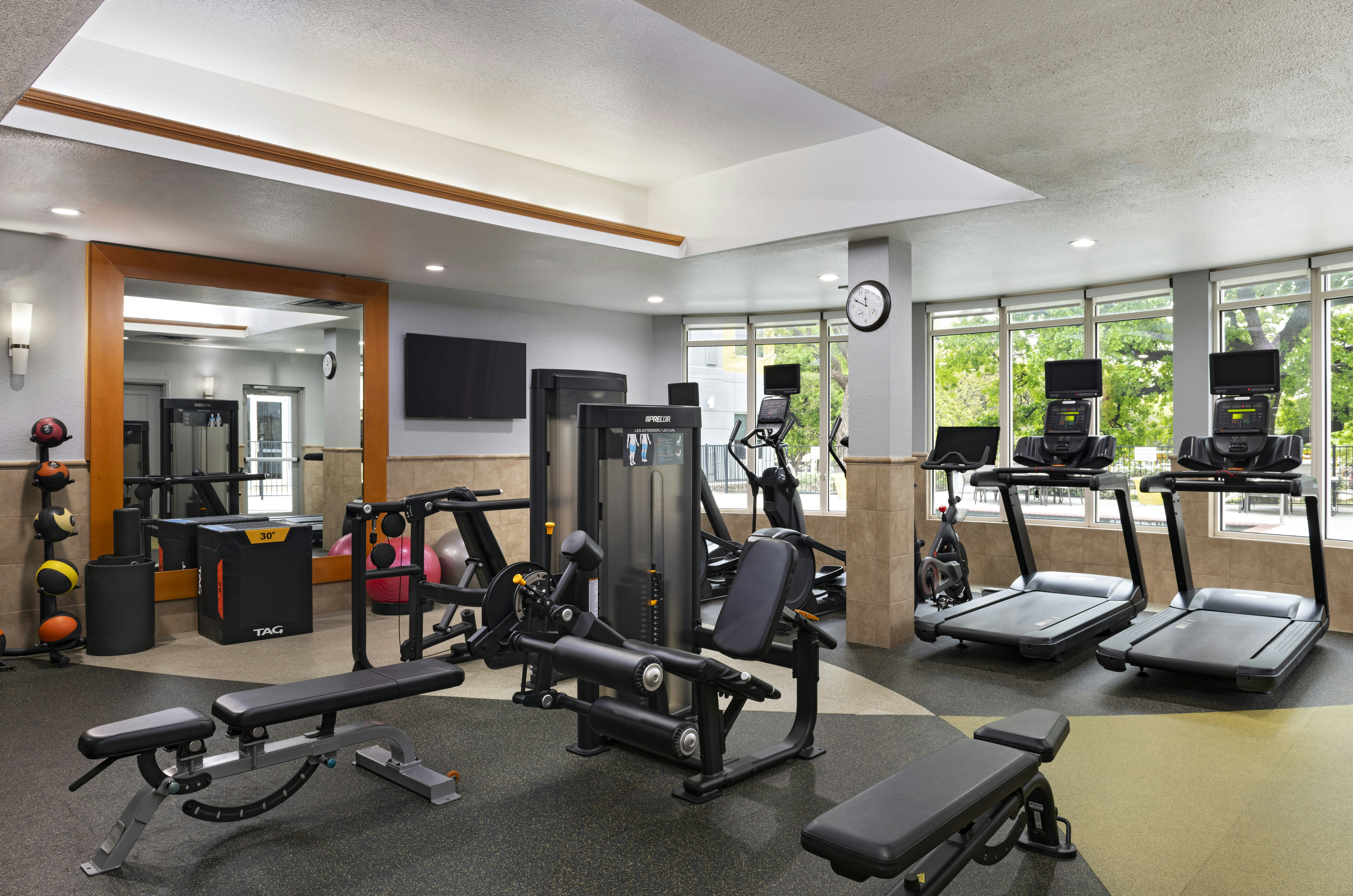 Hilton Garden Inn Dfw Airport South 27/74