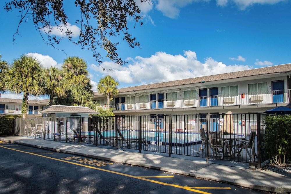 Motel6 Kissimmee, FL - Orlando 54/64