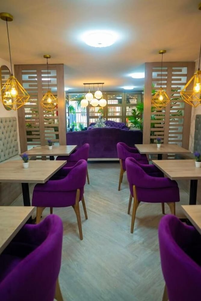 Bliss Hotel Boutique Bogota 20/28